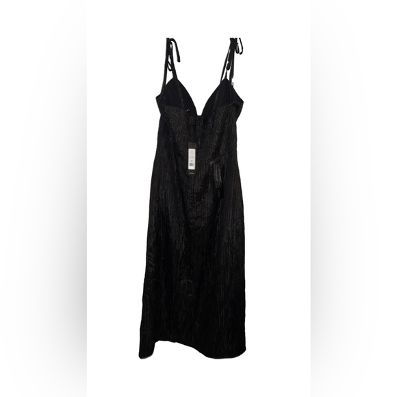 BCBGMAXAZRIA - Cocktail Dress in Black - Size 6 - Picture 4 of 5
